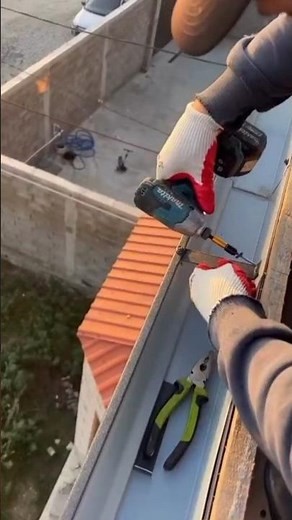 Gutter Installation: Quick & Clean Trim Screw Method#GutterInstallation#Roofing#DIYHome