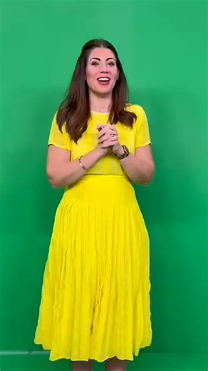 Have you found yourself wondering what, exactly, a total eclipse is? Kelly Rippin and Randi Rico, with the help of executive producer Donovan Klein, have a demonstration for you to help visualize. ☀️🌑 https://www.wlwt.com/article/cincinnati-solar-eclipse-2024-live-updates-totality/60427603 | WLWT