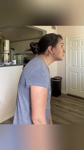 Improving hunchback posture!💪😝#posturecorrector #posture #hunchback #posturecorrection