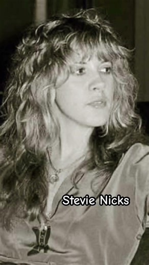 Stevie Nicks! Waylon Jennings asked her to write a song with LEATHER & LACE in it & she did! TALENT!
