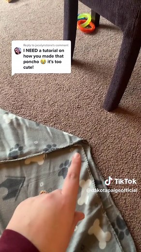 DIY Poncho Tutorial: Easy Blanket Poncho Craft Ideas