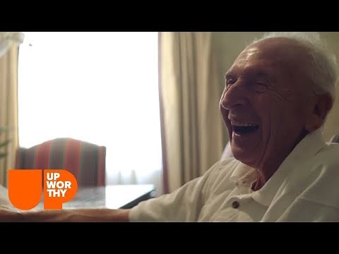 VR Takes This Elderly Couple Back To The Places They Visited a Long Time Ago!