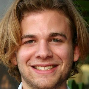 AJ Trauth – Age, Bio, Personal Life, Family & Stats | CelebsAges