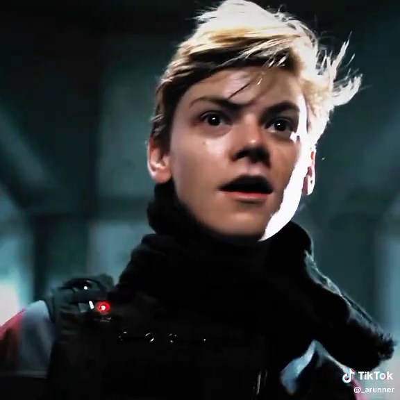 Nuevo video de Newt en Maze Runner