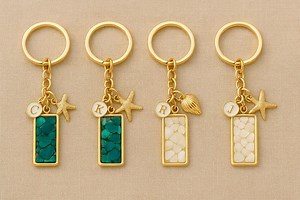 Personalized Initial Keychain: Coastal Shell Charm With Gold Accents - Etsy