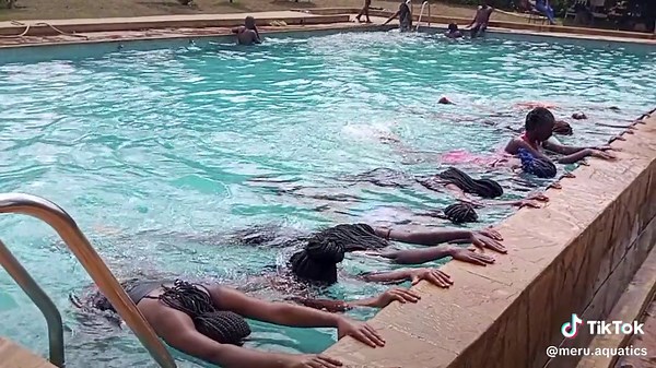 Happy Fish Swim Club (@happyfishswimclub)’s videos with original sound - Happy Fish Swim Club