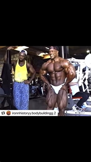 Shawn Ray on Instagram: "Battle for Olympia  Posing Practice  #bodybuilding #mrolympia #ShawnRay @mrolympiallc"