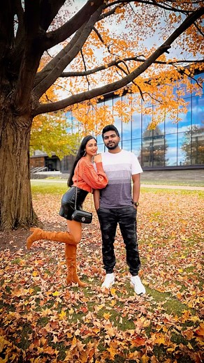 18K views · 382 reactions | Cute and easy pose ideas for couples. ‍❤️‍‍Don’t forget to save﫶Like and follow @wanderesskriti for more tips and tricks.#howtopose #posingtips #posingideas #posing #photoshoot #photoshootideas #posingforthecamera #creativity #poseideas #photoposes #tipsandtricks #phototips #posesforpictures #trending #fyp #explorepage | WanderessKriti | Facebook