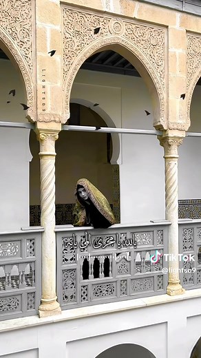 فوق النا خل صباح فخري - قدود حلبية تجسد التراث