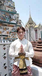 Titus Low; Singaporean Handsome Model in the Thai Traditional Costume Visiting Wat Arun, Bangkok during Songkran Festival, April 2024 // Credit: titusslow | Thai Culture to the World