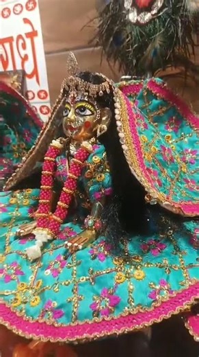 राधा राधा रटते रटते सारी उम्र गुजारू🙏 राधे राधे🙏#radhakrishnashorts #subscribemychannel #shyam