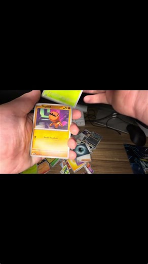 Phantasmal flames pulling chase card #pokemon #pokemoncards #pokemontcg #cards #nintendo