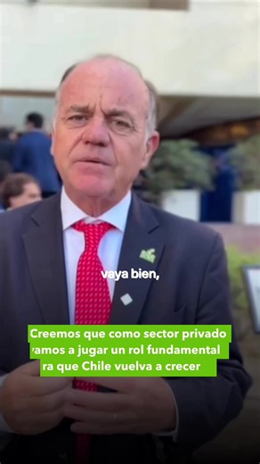 El presidente de la SNA, Antonio Walker, participó en la ceremonia de cambio de mando y expresó su confianza en que a Chile y al nuevo gobierno les vaya bien. 🗣️ “Creemos que como sector privado vamos a jugar un rol fundamental para que Chile vuelva a crecer”, señaló. 🌱 Desde la SNA estamos plenamente disponibles para seguir tendiendo puentes con el sector público y fortalecer una verdadera alianza público-privada que permita que el agro y el sector privado sean motores del desarrollo. Damos l