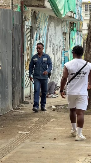 Open the door prank#funny #prank #andy #reaction #fyp