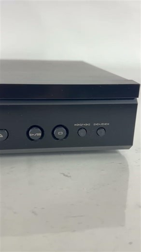 Yamaha DV-S5550 Natural Sound DVD Player Progressive Scan