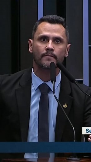 911K views · 51K reactions | Não sou covarde, nem medroso!! Estou com vários processos na Procuradoria Geral da República, nas mãos do Procurador Paulo Gonet, e hoje votarei contra a indicação dele!! Não abaixo a cabeça. Se cair, caio em pé!! | Cleitinho Azevedo | Facebook