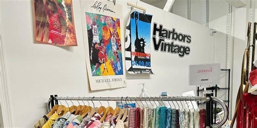 Harbors Vintage on thrifting trifecta: Save money, reduce waste, look cool