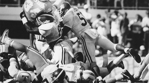 Tennessee football: Former Vols running back Reggie Cobb dies at 50