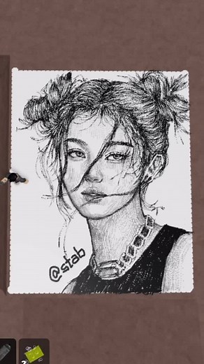 Customizing Jeans with Danielle NewJeans: Art, Drawing, and Spray Painting