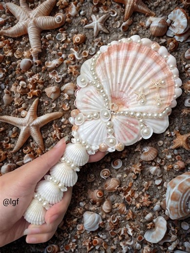 Handmade Seashell Mirror: Natural Beach Decor, Coastal Gift - Etsy