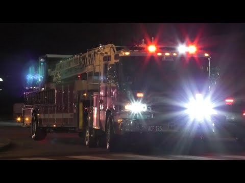 Alameda County Fire Dept. Battalion 2 & Truck 25 Responding