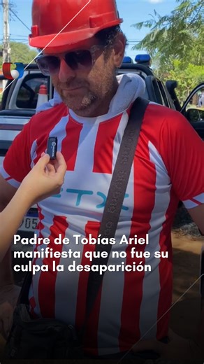 "NO ME SIENTO CULPABLE" ❌ 🗣️ El padre de Tobías Ariel, Reinaldo Suárez, manifestó que él no ordenó a su hijo para que salga a buscar el producto durante la lluvia del pasado viernes. ➡️ Señala que en un descuido, el chico tomó la decisión de salir de la casa. #Unicanal | Unicanal