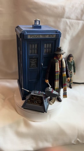 El 4° Doctor de Doctor Who: Tom Baker y K9
