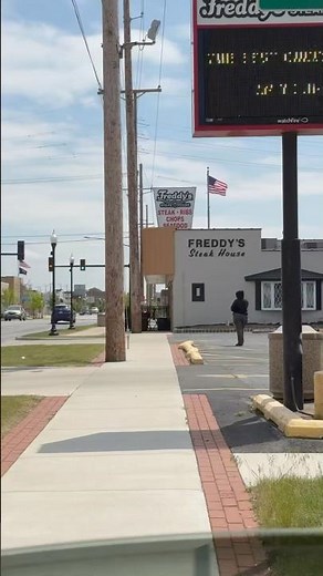 Gordon Ramsay / Freddy’s Steakhouse in Hammond IN