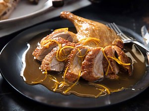 A duck à l’orange recipe that cuts through the richness of the duck without an overly sweet sauce. Get the full story here: https://bit.ly/3alhNxD | Serious Eats