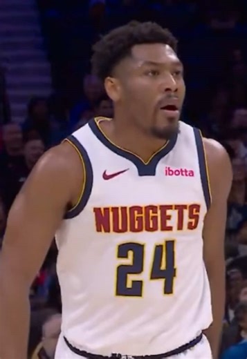 Jalen Pickett Shines with 29 Points Against Sixers