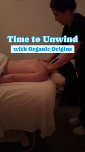 I don't know who needs to hear this but... book the massage! 💁🏻‍♀️ As someone who saw massages as a luxury and only booked one on occasion, I am here to tell you that my sleep, stress, and tension have been TRANSFORMED. ✨ I get a medical massage monthly which basically allows the team to use whatever means necessary to ensure I leave without an ounce of tension in my body. Hot packs, stones, cupping, you name it! 🧖🏻‍♀️ And if you have thought about microneedling... this is your sign to do it