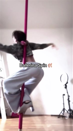 Ballerina Spin Techniques in Pole Dance