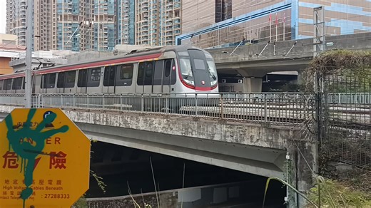 港鐵r-train (5)