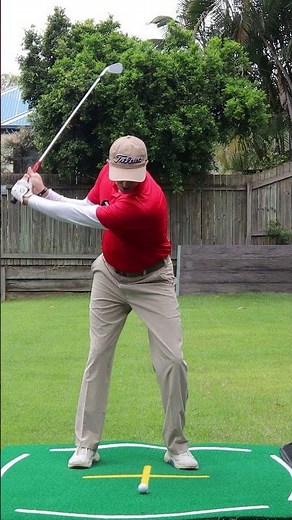 STRUGGLING With Fat And Thin Golf Shots ➜ FIX In JUST 60 SECS #shorts
