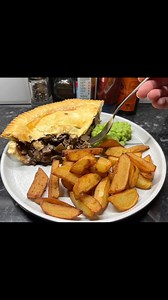 31K views · 199 reactions | Steak Pie Ingredients: • 1 lb (450g)...