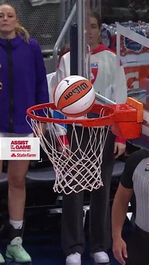 Kelsey Mitchell's Sick Dime to Monique Billings is State Farm Assist of the Game 🔥
