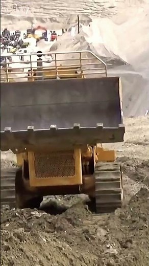 Largest Cat Track Loader 983 in Action #shorts