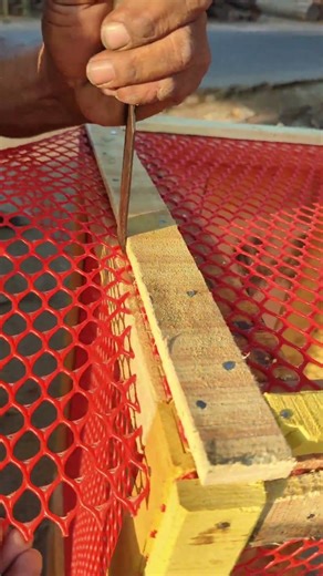 Excess net cutting technique #net #cutting #woodworking #pet