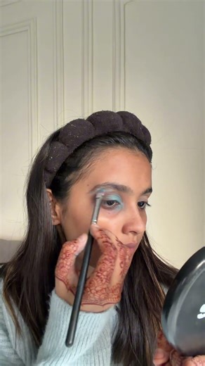 Cyan & brown makeup tutorial