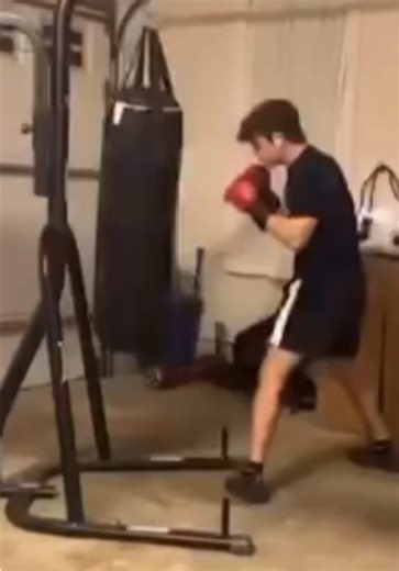 The bag hits back ➖➖➖➖➖➖➖➖➖➖ @Firecracker Farm EVERYTHING IS BETTER 🔥 WITH HOT SALT See for yourself at Firecracker.Farm (10% off code: McDojo)