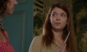 Petits secrets entre voisins - S06 E25 - La malédiction des Chevignac