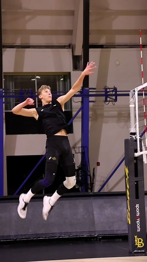 volleyball: the most beautiful sport #fyp #volleyball #volleyballworld #clubvolleyballcheck #volleyballplayer #mensvolleyall #haikyuu