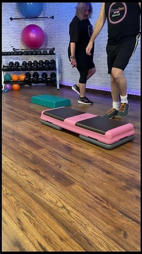 HOW TO DO CUT THE CORNER!! STEP AEROBICS MOVES MADE EASY!