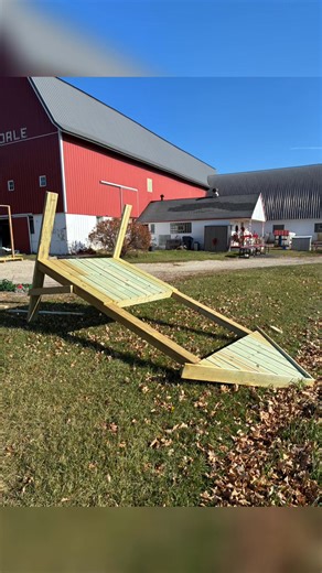 Making progress, Opening day November 28th #tetzlaffstinseltown #christmastree #farmlife | Tetzlaffs Tinsel Town