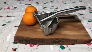 Resistant Manual Metal Fruit Juicer Citrus Lemon Squeezer Custom Fruit Press Stainless Steel Bigger Juicer Squeezer