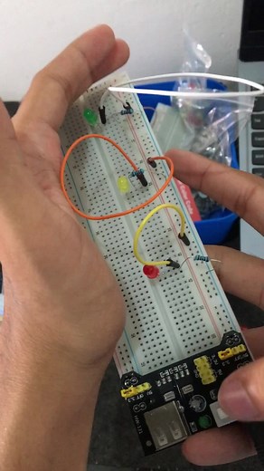 Learn to Build a Simple LED Circuit with Arduino