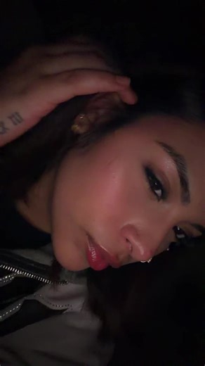 Abril (@_aac.abril)’s videos with original sound - ⋆｡ﾟ☁︎｡⋆｡ ﾟ☾ ﾟ｡ Vee