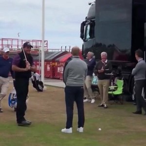 Raise your hand if you’d let Phil flop it over you from a tight lie two feet in front of your face 👋😳 | Callaway Golf