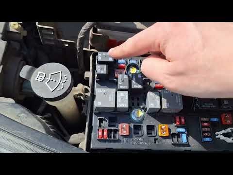 2010-2015 Chevy Cruze AC fuse and relay