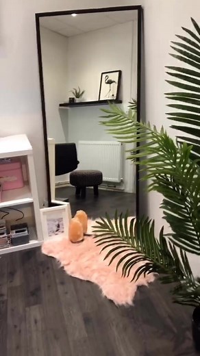 makeover for the lash room 💕⚡️ #fyp #fypage #fypchallenge #letsmoveout #bombchallenge #roommakeover #lashextensions